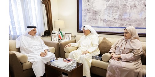 وزير الديوان الأميري: علاقات أخوية تاريخية وثيقة تجمع الكويت والإمارات