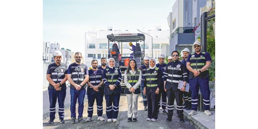 وزيرة «الأشغال» تفقّدت أعمال فرش الأسفلت في «المسايل»: تسريع الإنجاز والالتزام بمعايير الجودة