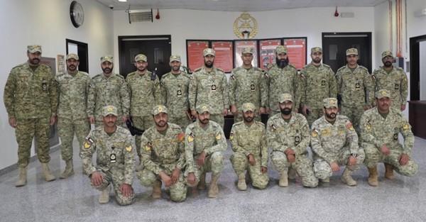معاون الشؤون المالية وإدارة الموارد بالحرس الوطني تفقد عدداً من مواقع المسؤولية: المحافظة على أعلى درجات الجاهزية والانضباط