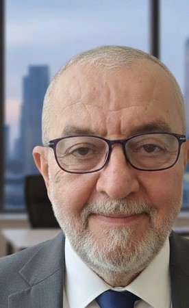 الباحث في الاقتصاد السياسي بيار خوري لـ «الأنباء»: لبنان دخل في دوامة خسائر يومية تتراوح بين 60 و80 مليون دولار يومياً