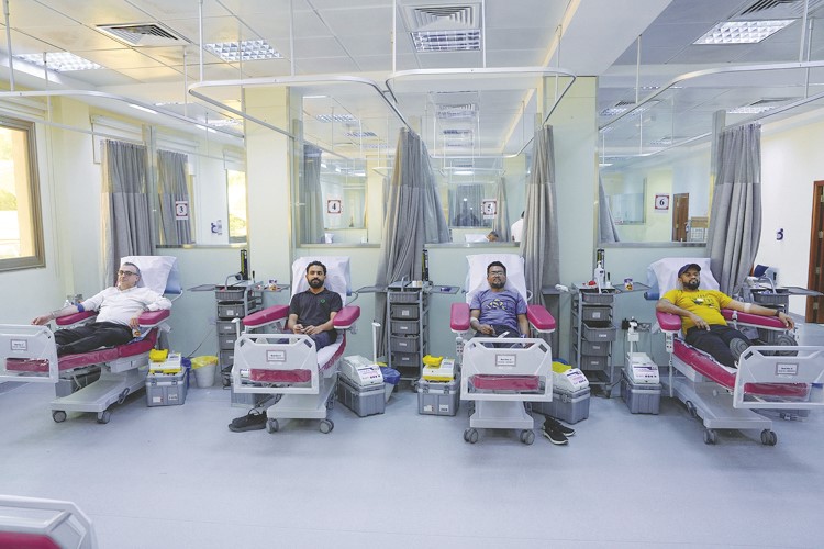  الملا تنظم مبادرة تطوعية للتبرع بالدم بالتعاون مع بنك الدم 