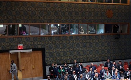 ڤيتو روسي ـ صيني ضد قرار فتح مضيق هرمز ووزير خارجية البحرين: مصداقية مجلس الأمن على المحك