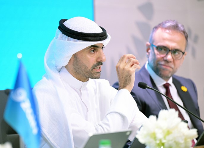 بدر ناصر الخرافي خلال الجمعية العمومية