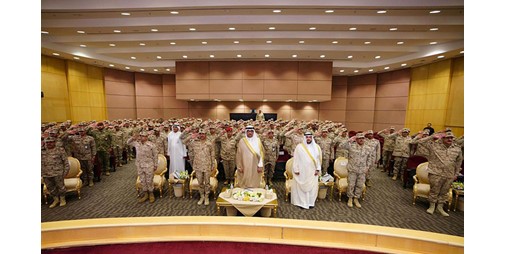 وزير الدفاع للدفعة 24 من الطلبة الضباط الجامعيين: كرّسوا جهودكم لخدمة الوطن وصون أمنه واستقراره