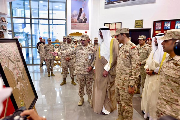 وزير الدفاع للدفعة 24 من الطلبة الضباط الجامعيين: كرّسوا جهودكم لخدمة الوطن وصون أمنه واستقراره