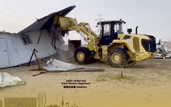 «البلدية»: إزالة 45 جاخوراً مخالفاً ومخيمات بجانب مواقع عسكرية شمالي البلاد