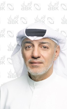 «الأهلي» يطلق المرحلة الثانية لأتمتة عملياته عبر الروبوت