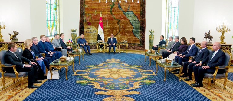 السيسي يستقبل رئيس تتارستان ويؤكد حرص مصر على تعزيز العلاقات مع روسيا الاتحادية