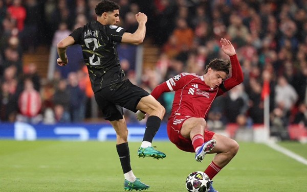 باريس سان جرمان وأتلتيكو مدريد إلى نصف نهائي دوري أبطال أوروبا بتجاوز ليفربول وبرشلونة