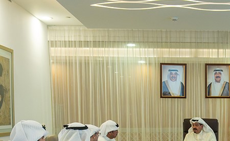 رئيس الوزراء: تكثيف التنسيق لاستكمال تنفيذ المشاريع الكبرى وفق الجداول الزمنية