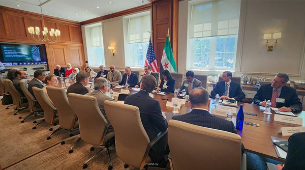 وزير المالية وحاكم «المركزي» يبحثان مع غرفة التجارة الأميركية فرص الاستثمار في سورية