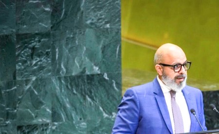 مندوبنا لدى الأمم المتحدة: مواصلة العمل لتقديم مشروع قرار جديد بشأن مضيق هرمز
