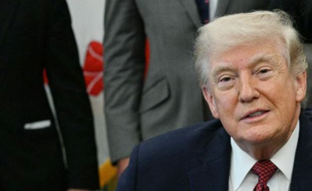 ترامب: المفاوضات جارية ولا يمكن لإيران ابتزازنا بمضيق هرمز