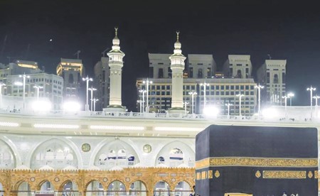 السعودية: غرامة تصل إلى 20 ألف ريال لمن يقوم من حاملي تأشيرات الزيارة أو يحاول دخول مكة والمشاعر المقدسة خلال فترة الحج