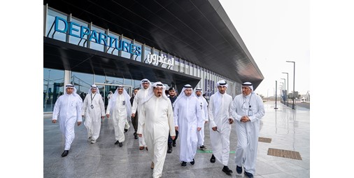 رئيس الوزراء: التنسيق الكامل بين الجهات المعنية لضمان جاهزية المطار للتشغيل