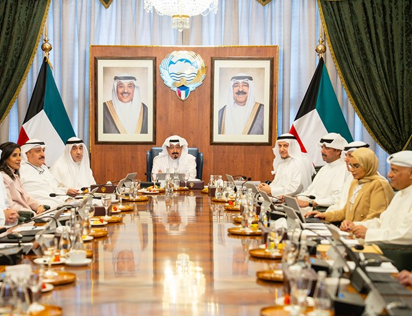 مجلس الوزراء: تحري الدقة والمصداقية في كل ما يتم نشره أو تداوله واستقاء المعلومات من مصادرها الرسمية وعدم الانسياق وراء الشائعات والأخبار الكاذبة