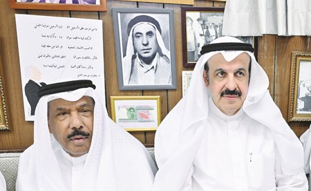 ديوانية آل الغنيم احتضنت أمسية شعرية وطنية في حب الكويت