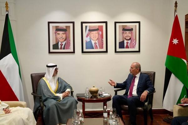 وزير الخارجية الأردني: التضامن المطلق مع الكويت في الدفاع عن سيادتها وأمنها