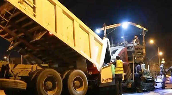 «الأشغال» تسرّع وتيرة الصيانة الجذرية للطرق في «العاصمة»