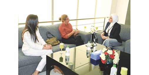 «الصليب الأحمر»: الشراكة مع الإعلام ضرورة إنسانية لنقل الصورة الحقيقية في زمن النزاعات