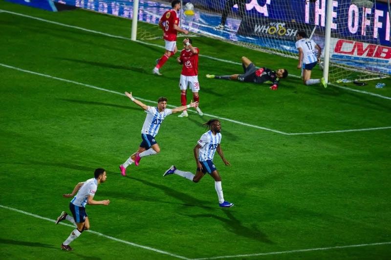 بيراميدز يضرب الأهلي بثلاثية نظيفة