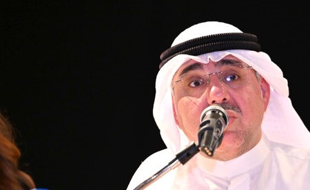 مساعد الزامل بحث آلية عودة النشاط المسرحي في اجتماع موسع بمسرح الشامية