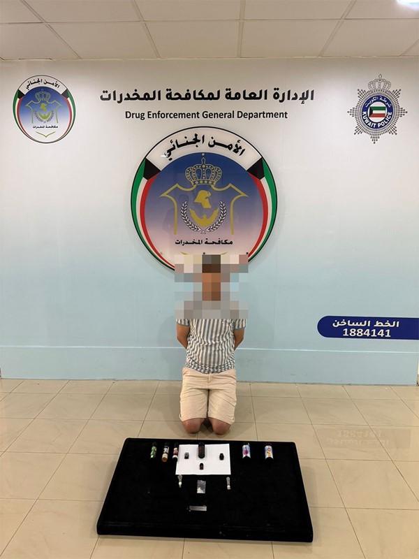 «الداخلية»: إحباط تهريب 5 كيلو من سائل الشبو عبر الشحن الجوي وضبط 6 متهمين بحوزتهم مؤثرات عقلية بقصد الاتجار