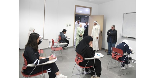 مدير «التطبيقي» يتفقّد لجان الاختبارات مع عودتها حضورياً: توفير بيئة تعليمية آمنة ومستقرة