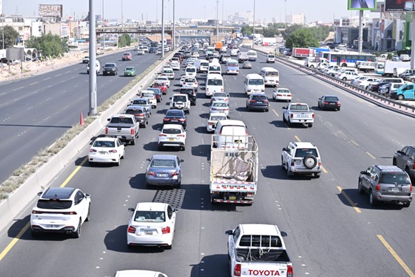 عودة ازدحام الطرق مع عودة الموظفين لجهات عملهم 	(قاسم باشا)