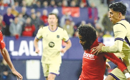 فليك: برشلونة أنجز المهمة.. وفياريال يلعب مع «الأبطال»