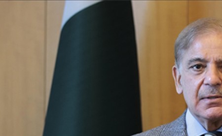 رئيس وزراء باكستان يدين الاعتداءات الإيرانية على الإمارات: من الضروري الالتزام بوقف النار لإتاحة المجال للدبلوماسية