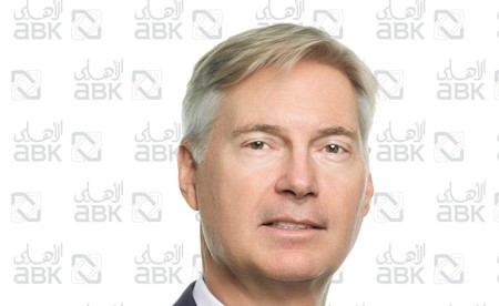 «الأهلي الكويتي - الإمارات» أول بنك خليجي يحصل على ترخيص «ADREC»