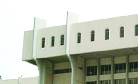 «الطب»: وظائف أكاديمية للأطباء الاختصاصيين من العاملين في وزارة الصحة