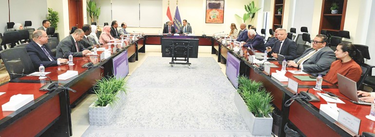 جانب من اجتماع م.رأفت هندي وزير الاتصالات مع حسن رداد وزير العمل بمقر وزارة الاتصالات