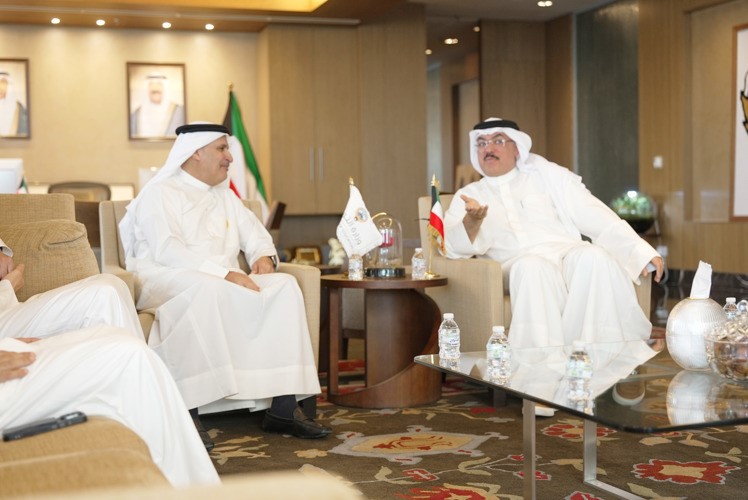 حديث بين وزير التربية م.سيد جلال الطبطبائي ونائب رئيس مجلس الإدارة والرئيس التنفيذي لمجموعة بنك الكويت الوطني عصام الصقر