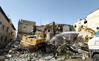 البلدية: هدم 42 عقاراً آيلاً للسقوط في «الجليب»