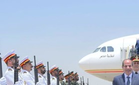 قادة الإمارات وعمان ومصر يبحثون تداعيات التطورات الإقليمية