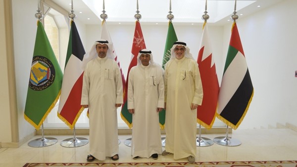 الأمين العام لمجلس التعاون يزور مركزي "تدريب الملكية الفكرية" و"إدارة حالات الطوارئ" في الكويت