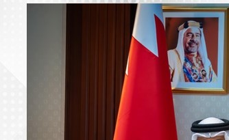 وزير خارجية البحرين: تعطيل حركة الملاحة في مضيق "هرمز" يهدد الاستقرار العالمي