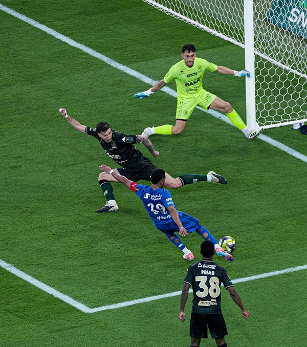 الهلال السعودي بطلاً لكأس خادم الحرمين الشريفين للمرة العاشرة في تاريخه