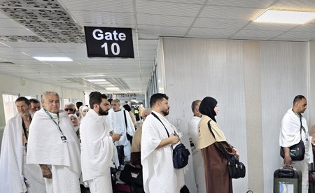 طلائع الحجاج السوريين ينطلقون من دمشق