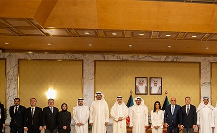 ثلاث جهات حكومية توقّع عقوداً مع شركة ليماك التركية لاستكمال المراحل الأخيرة من مشروع مبنى الركاب الجديد «T2»