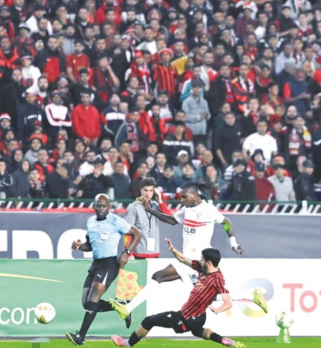 جانب من مباراة الزمالك واتحاد العاصمة في ذهاب نهائي بطولة كأس الكونفدرالية الأفريقية