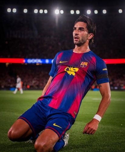رسمياً.. برشلونة بطلاً للدوري الإسباني عقب الفوز في "الكلاسيكو" على ريال مدريد