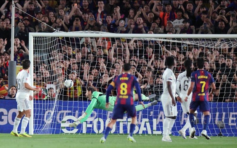 رسمياً.. برشلونة بطلاً للدوري الإسباني عقب الفوز في "الكلاسيكو" على ريال مدريد