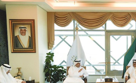 وزير العدل: نضع كل إمكاناتنا لمساندة النيابة العامة واحتياجاتها إدارياً أو تقنياً أو تشريعياً