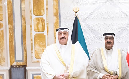 الأمير يستقبل وزير الصحة ووكيل الوزارة بمناسبة تعيينه بمنصبه الجديد