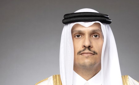 وزير الخارجية السعودي يبحث مع رئيس الوزراء القطري مستجدات الأوضاع بالمنطقة