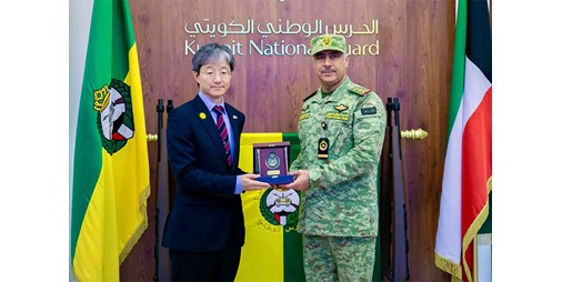 وكيل «الحرس» يبحث مع السفير الياباني تعزيز التعاون في المجالات العسكرية والأمنية