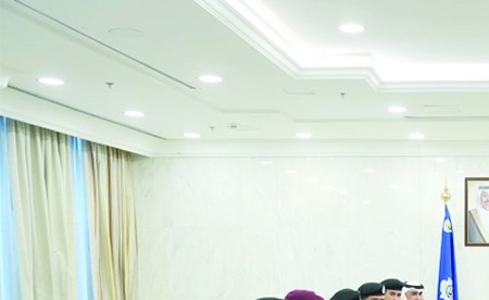 الوهيب: ترسيخ مبدأ العمل بروح الفريق الواحد وتكثيف الجهود لرفع كفاءة الأداء في مختلف المواقع